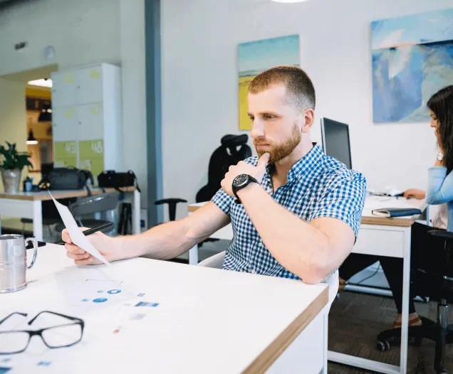 SaaS product designer working through onboarding and dashboard flows